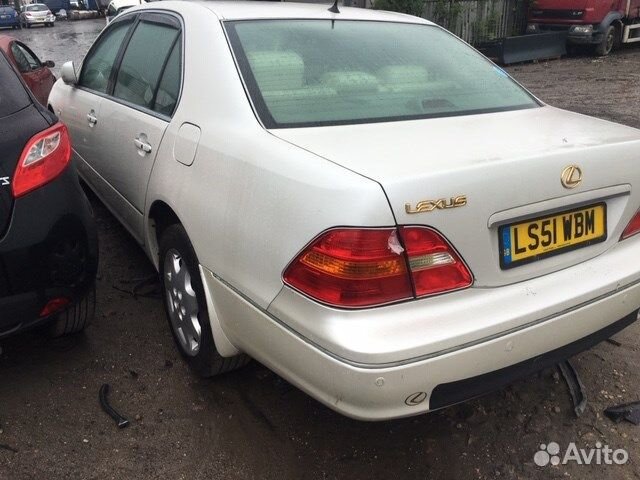Разбор на запчасти Lexus LS430 UCF30