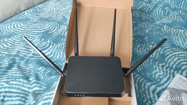 Wifi роутер D-Link DIR-822