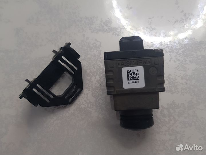 BMW G30 камера заднего вида