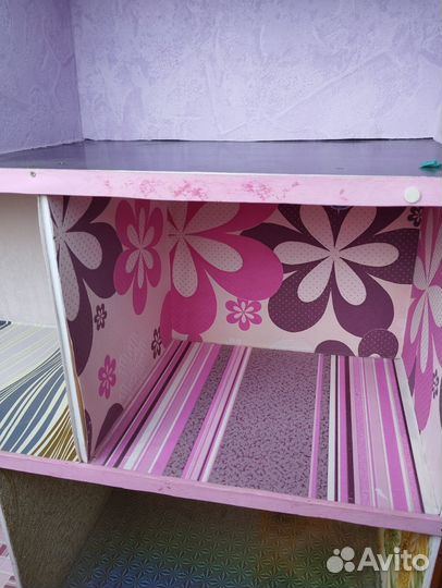 Большой кукольный домик