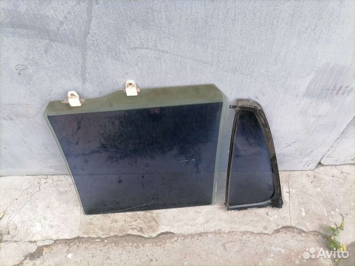 Стекло honda cr-v 1