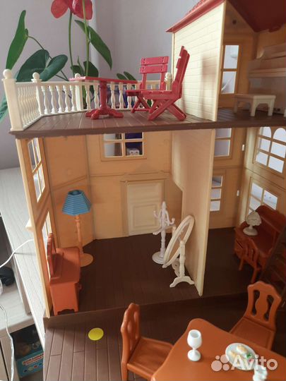 Sylvanian Families большой дом со светом