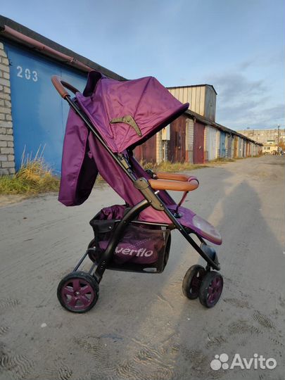 Прогулочная коляска трость