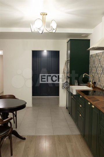 3-к. квартира, 80 м², 5/25 эт.