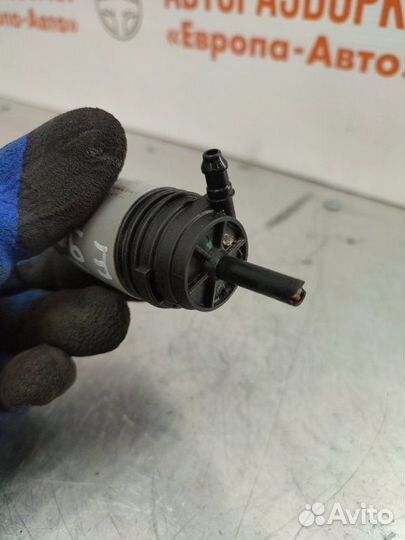 Моторчик омывателя лобового стекла Bmw 3 Series