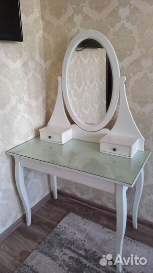 Туалетный столик