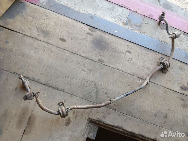 Задний стабилизатор Nissan Qashqai J10