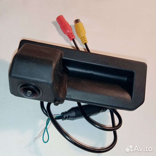 Видеокамера заднего вида авто
