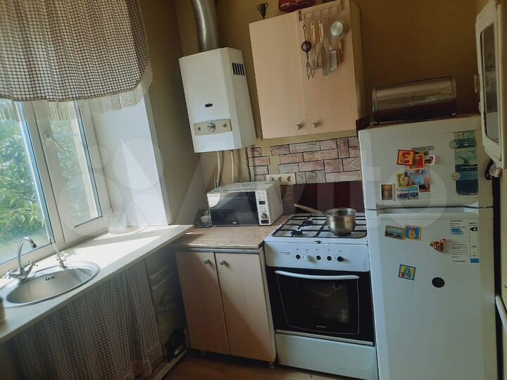 3-к. квартира, 54 м², 2/2 эт.