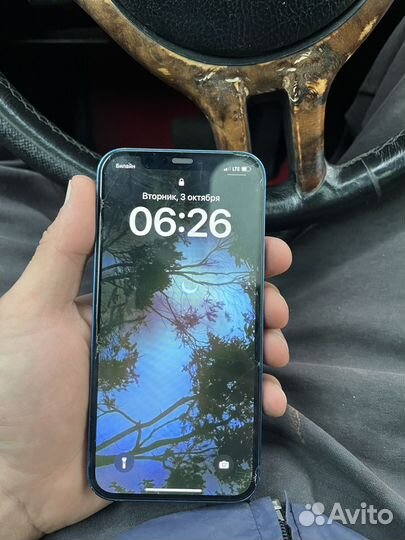 Мобильные телефоны бу iPhone 12