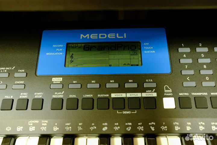 Синтезатор Medeli (Комплект)