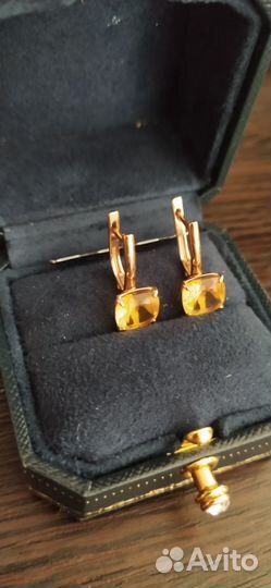 Золотые серьги