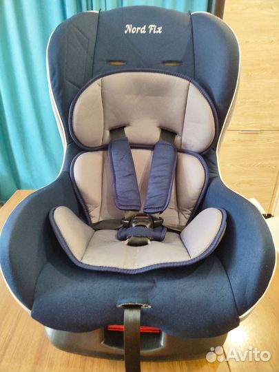 Автокресло Babyton Nord Fix