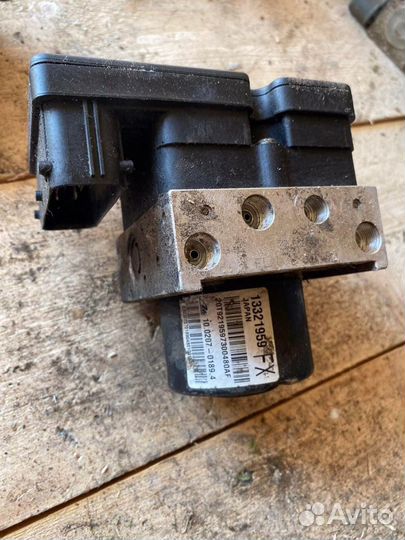 Блок abs Chevrolet Cruze
