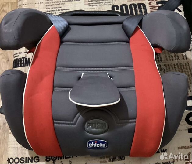 Детское автокресло Chicco от 9до 36кг Торг уместен