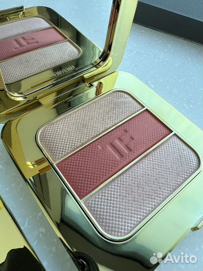 Tom ford косметика б/у, тени, палетки, помада