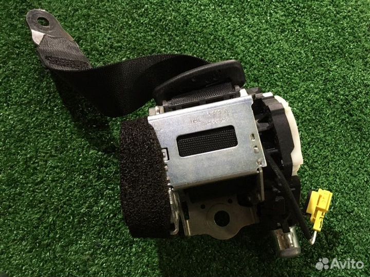 Ремень безопасности задний левый Mercedes-Benz