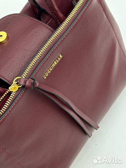 Сумка с ручкой Coccinelle натуральная кожа бордова
