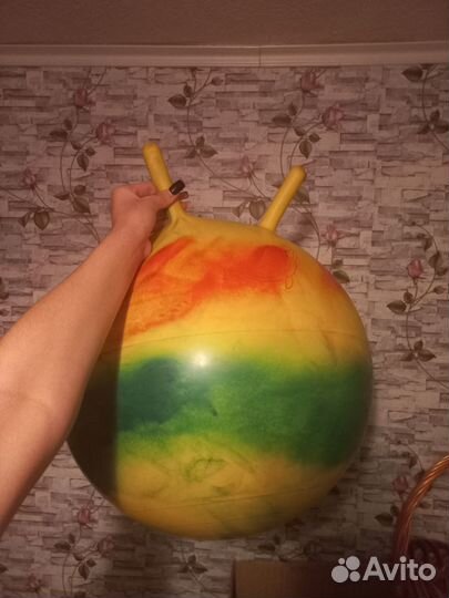 Мяч попрыгун