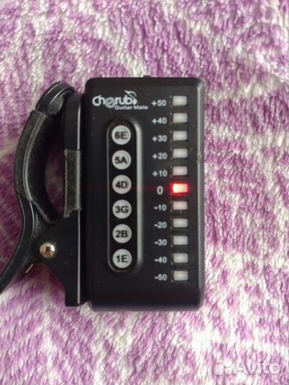 Тюнер для гитары