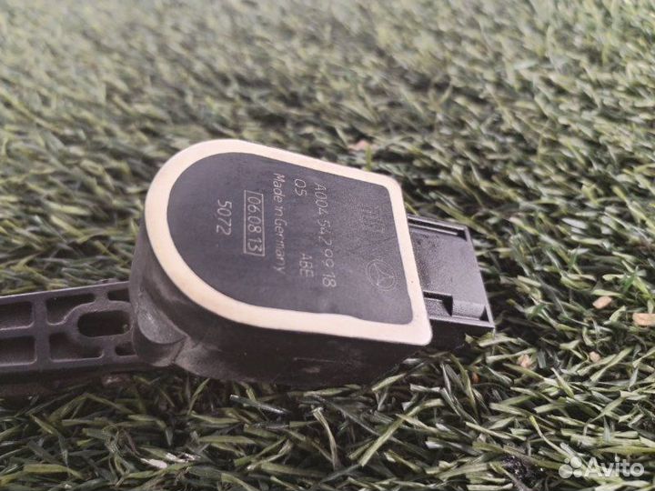 Датчик высоты дорожного просвета Mercedes-Benz