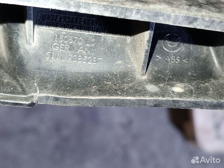 Наполнитель переднего бампера на бмв G30/31 2019r