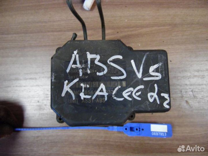 Блок abs Kia Rio 1