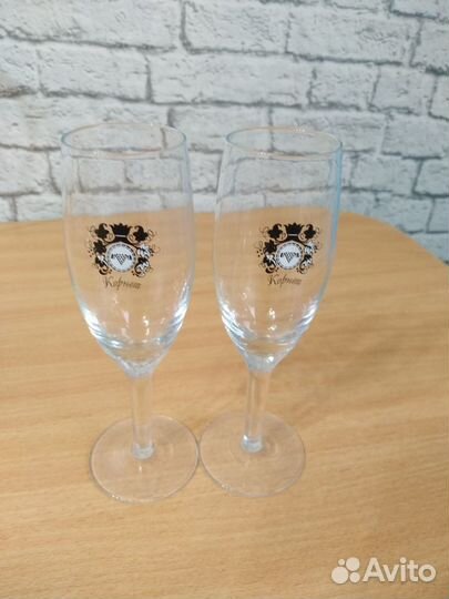 Бокалы и рюмки