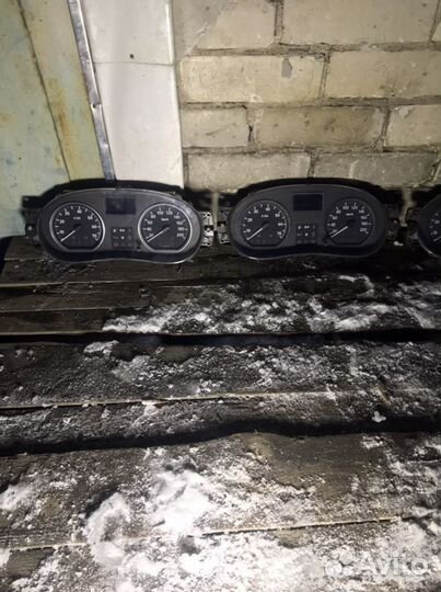 Щиток приборов логан,сандеро,ларгус,альмера g15