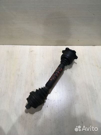 Полуось передняя левая Ауди А4 Б5 1.6 АКПП