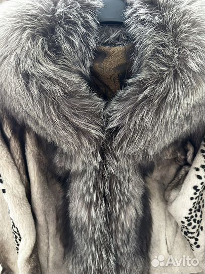 Норковая шуба, ворот из чнрнобурки, S