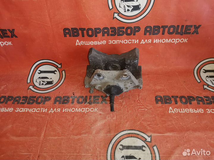 Суппорт задний левый Mercedes Benz w220