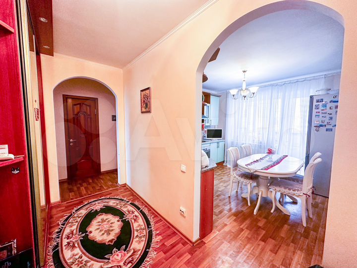 3-к. квартира, 75 м², 6/12 эт.