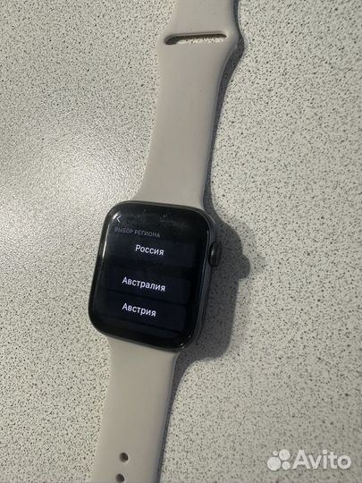 Часы apple watch se 44 mm