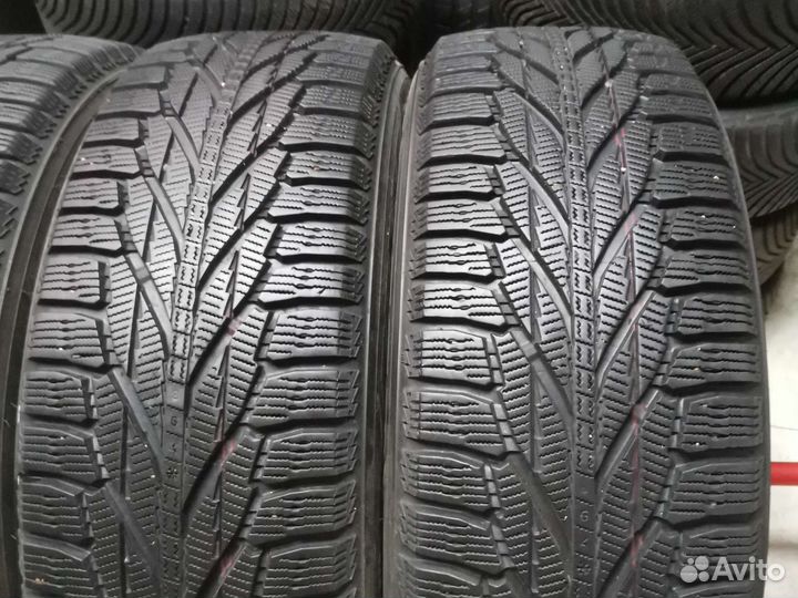 Nokian Tyres Hakkapeliitta R2 SUV 235/65 R17