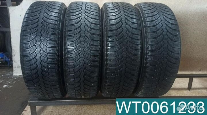 Bridgestone Blizzak Spike-01 235/65 R17 95T