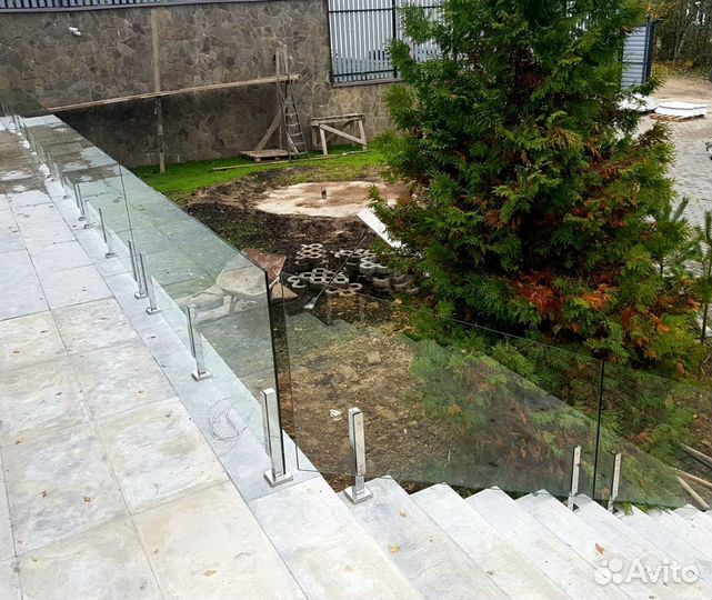 Ограждение для балконов, террас, веранд из стекла