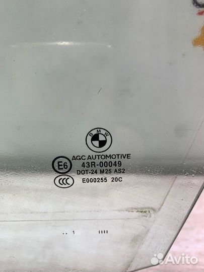 Стекло двери переднее левое Bmw X1 E84 N52B30 2012