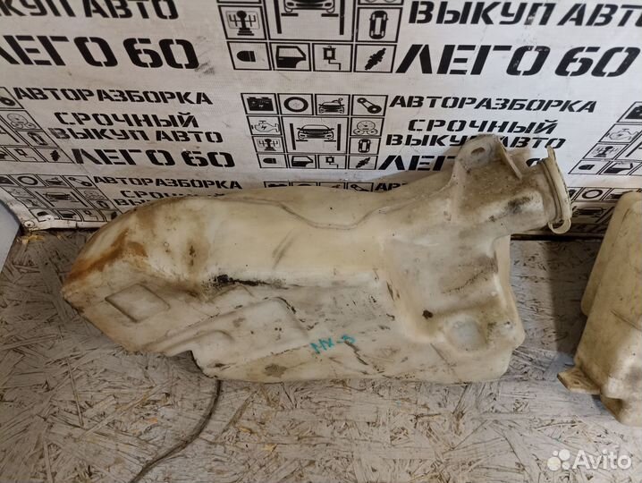 Бачок для Mazda MX-3