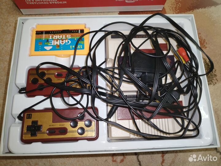 Игровая приставка dendy