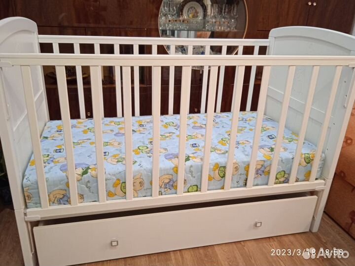 Кровать детская