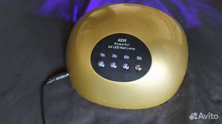 LED - лампа для маникюра