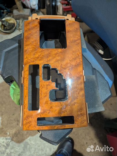 Консоль центрального тоннеля Lexus os 250