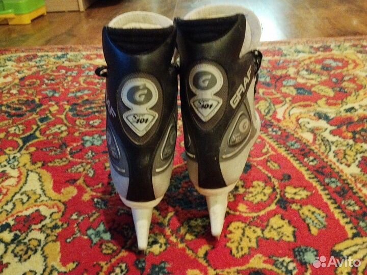 Коньки хоккейные 42 размер