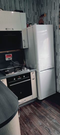 2-к. квартира, 51,4 м², 1/3 эт.