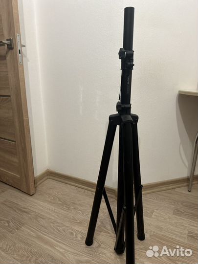 Штатив для колонок