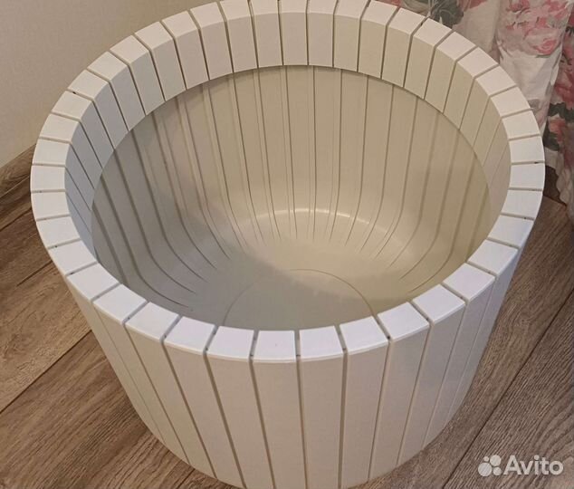 Кашпо для цветов напольное