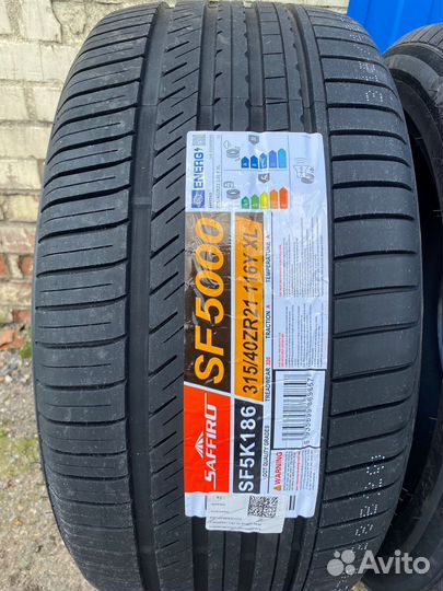 Saffiro SF5000 275/45 R21 и 315/40 R21 116Y