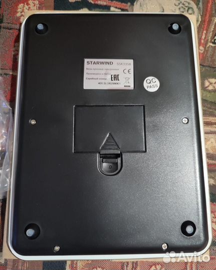 Весы кухонные StarWind новый