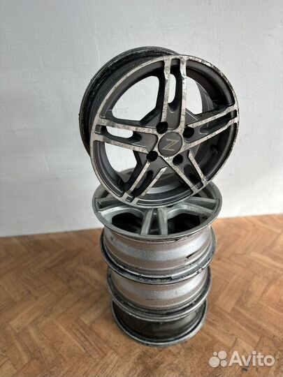 Диски r13 Mitsubishi Colt